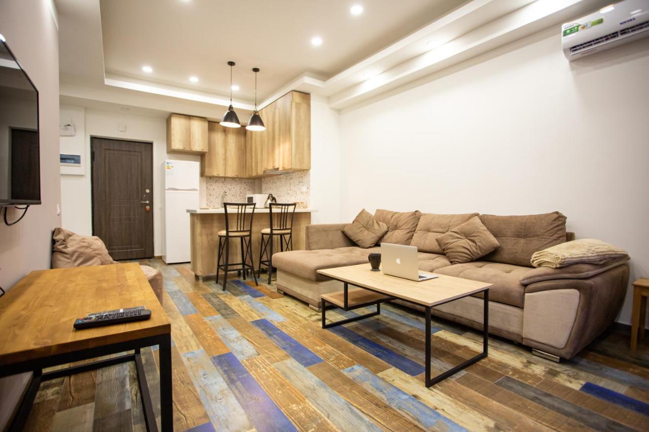 Fantastic Apartments Near Republic Square, Perfect Location, Mystreet Company Jerevan Buitenkant foto