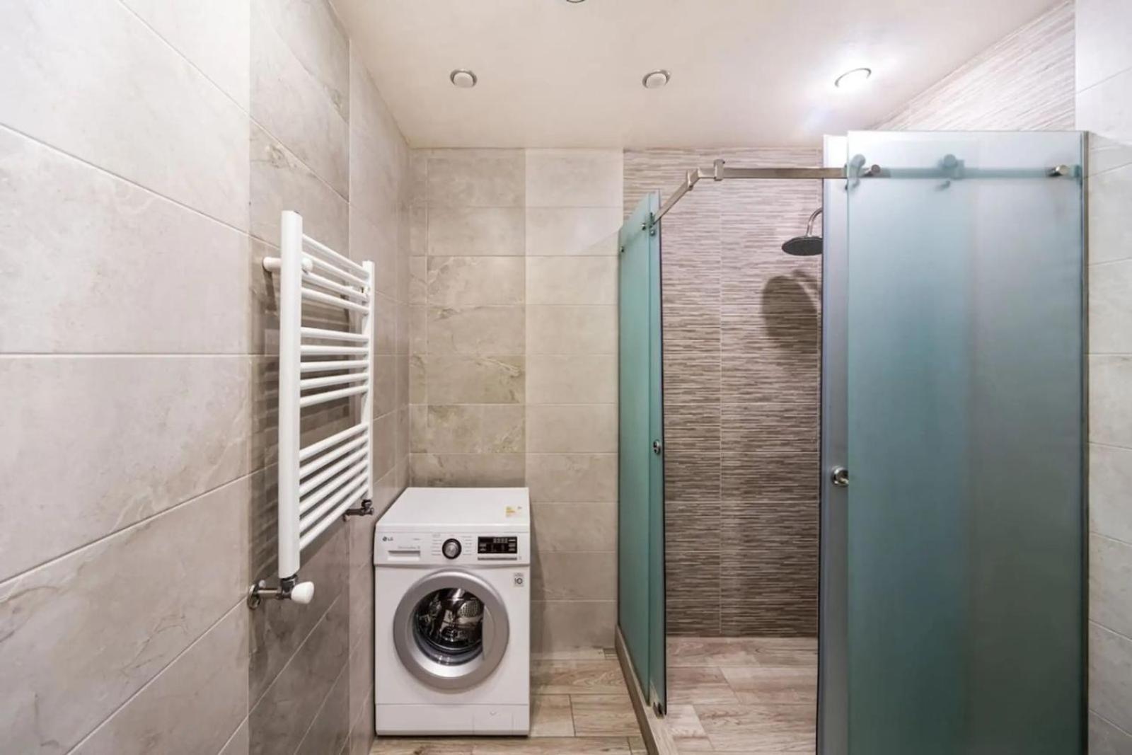 Fantastic Apartments Near Republic Square, Perfect Location, Mystreet Company Jerevan Buitenkant foto