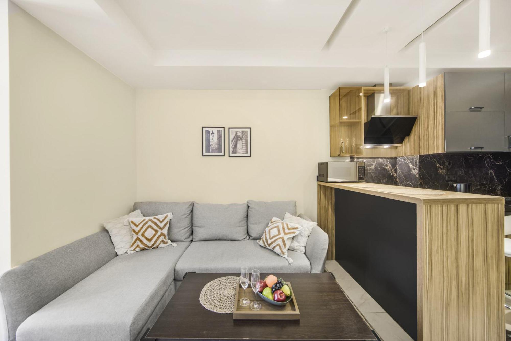 Fantastic Apartments Near Republic Square, Perfect Location, Mystreet Company Jerevan Buitenkant foto